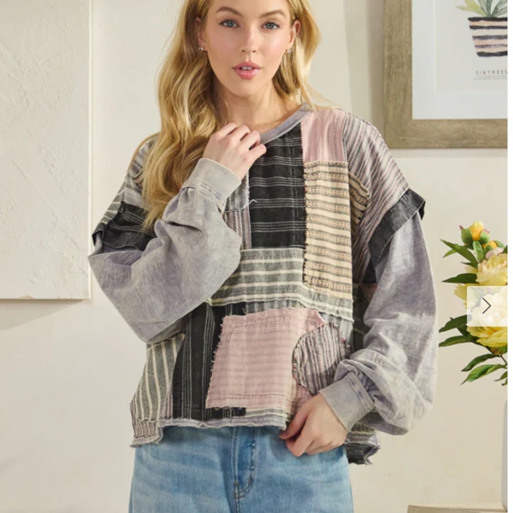 🎉 Oli and Hali “ KAYE 2  “ Oli & Hali MIXED FABRIC PATCHWORK TOP 60A - Picture 6 of 6